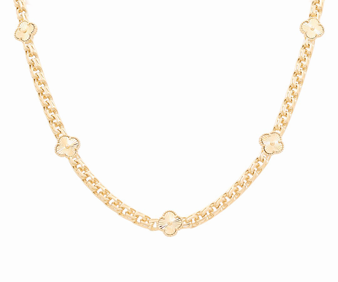 14K Yellow Gold Chinese Link Necklace with Gold Clover / Size: 18” / Weight: 34.4GR / DONK4CLV