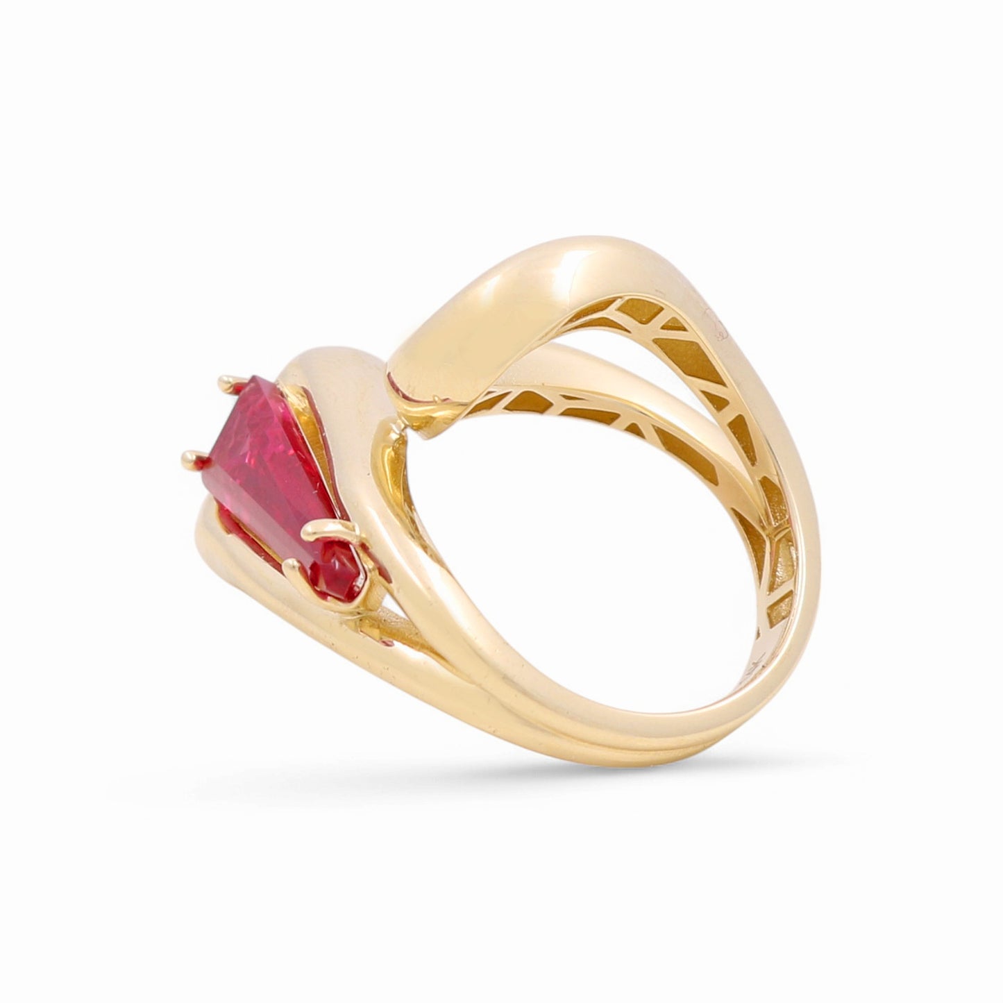 14K Yellow Gold Fashion Women's Ring with Pink Cz / Size: 7.5 / Weight: 5.4 GR / CPWR4FS-9