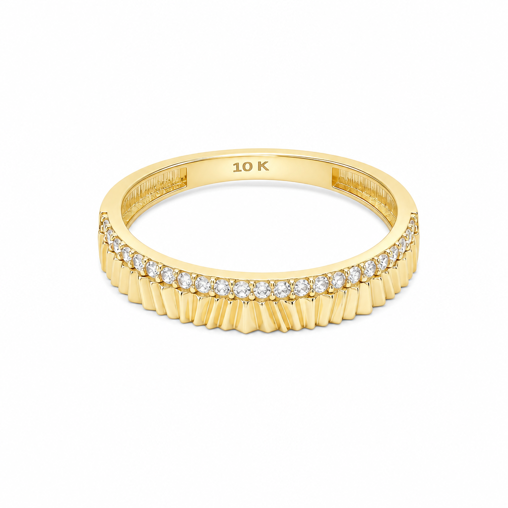10K Yellow Gold Fashion Women's Ring with Cz / Size: 8 / Weight: 1.3 GR / DQWR0FS-128