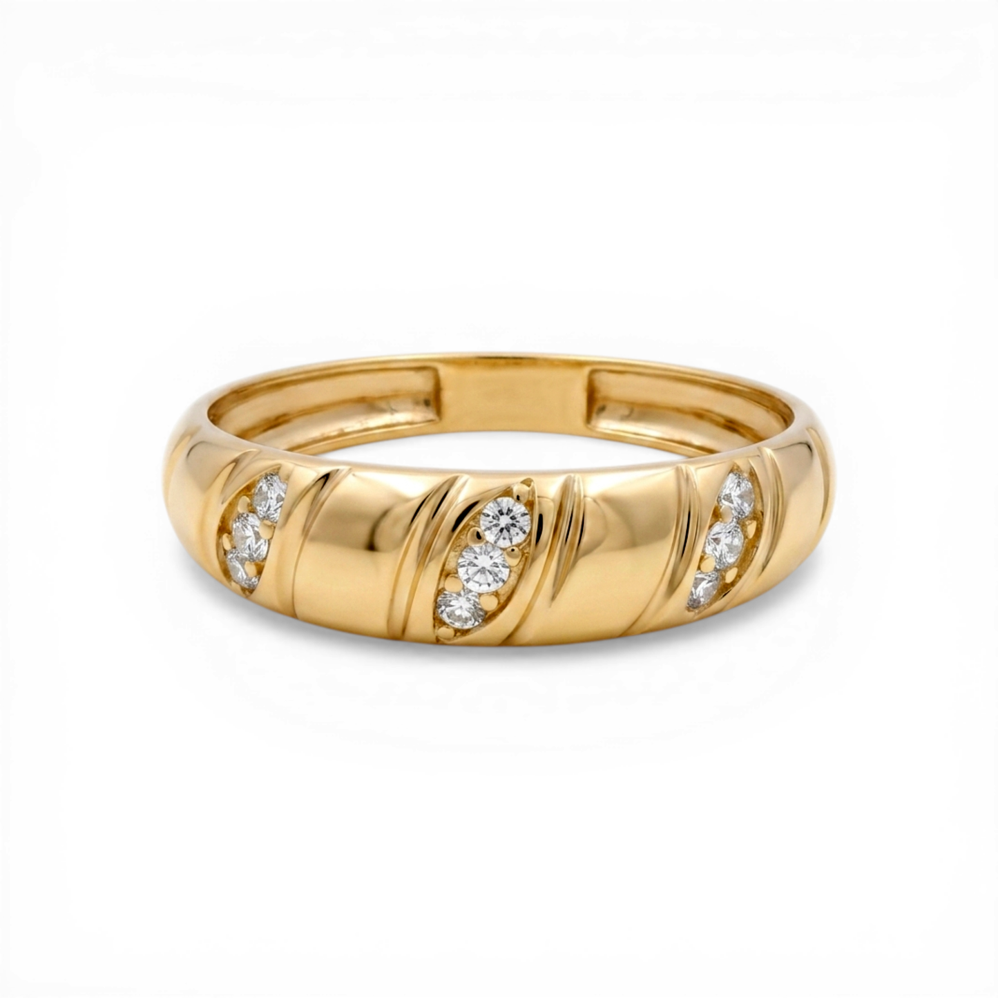 10K Yellow Gold Men’s Wedding Band with Cz / Size: 11.5 / Weight: 2.7 GR / CLBMWB0BS-6