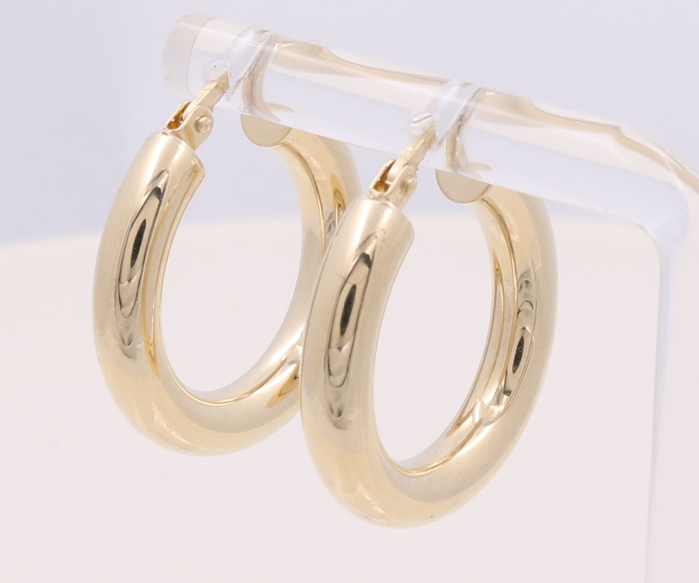 CCEH4PL5x15 14k C Size 5mm x 15mm Weight 3.5gr Plane Earring Hoops