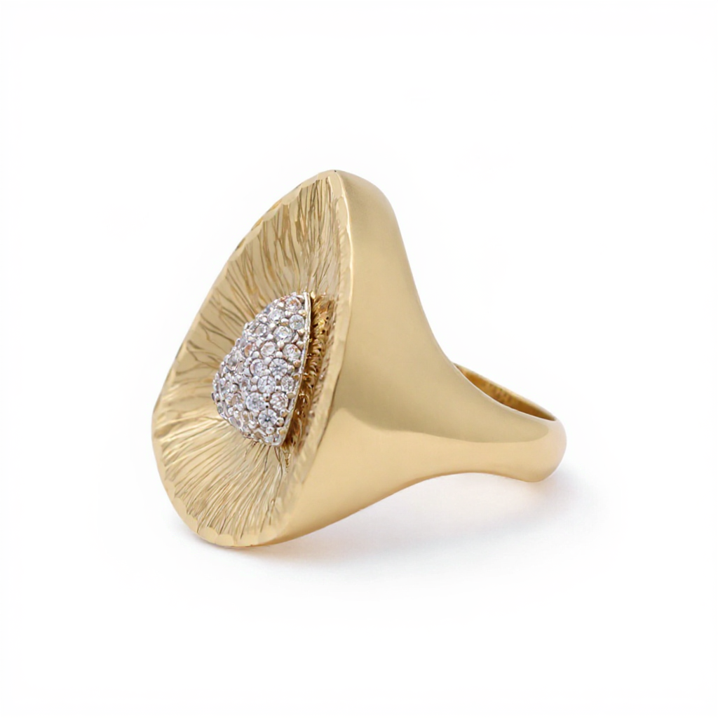 10K Yellow Gold Fashion Women's Ring with White Cz / Size: 7.5 / Weight: 4.6 GR / CQWR0FS-21