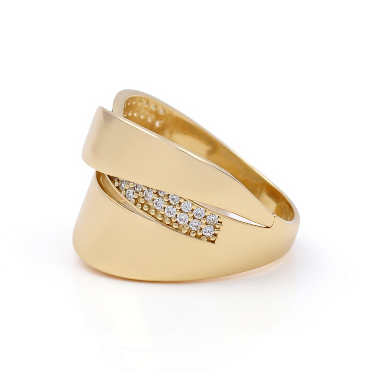 10K Yellow Gold Fashion Women's Ring with Cz / Size: 7 / Weight: 3.6 GR / P02CR-2726