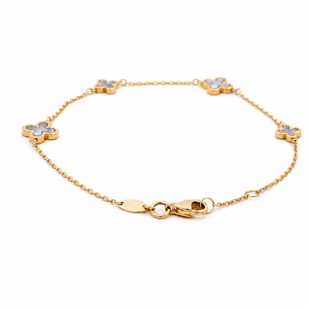 14K Yellow Gold Women's Bracelet With Mother Of Pearl Clover / Size: 7.25" / Weight: 2.3 GR / 401-01077