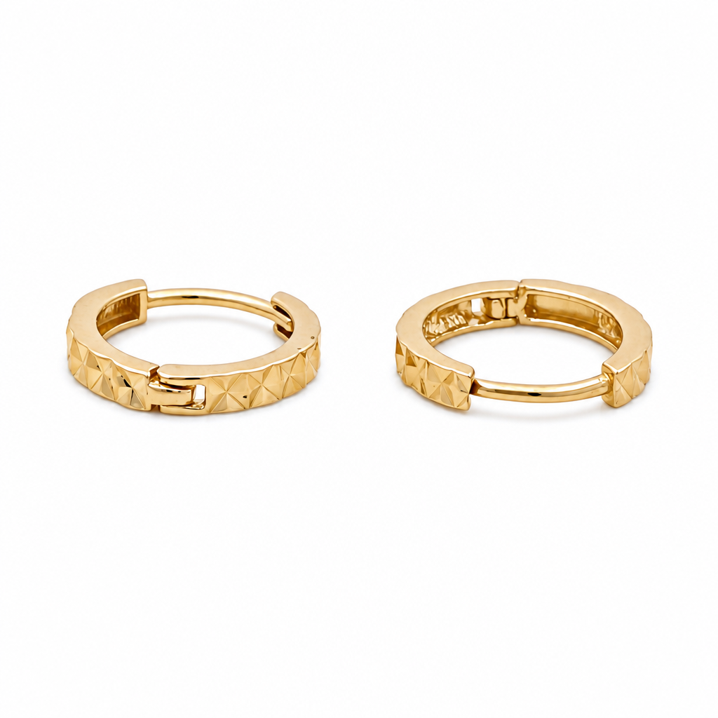 14K Yellow Gold Small Hoops Earrings with Diamond Cut / Size: Small / 0953000