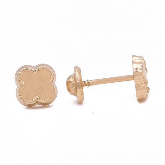 Fashion Flower Shape Earrings