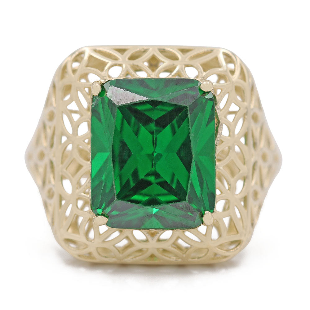 Fashion Ring with Green Center Stone