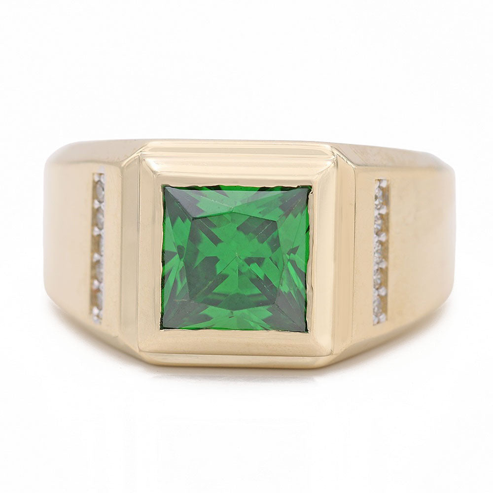 Fashion Ring with Green Center Stone