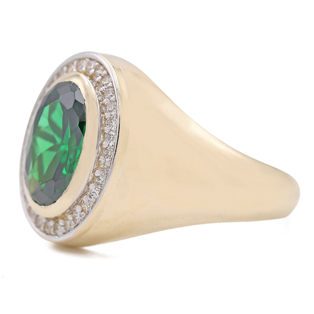 Fashion Ring with Green Center Stone