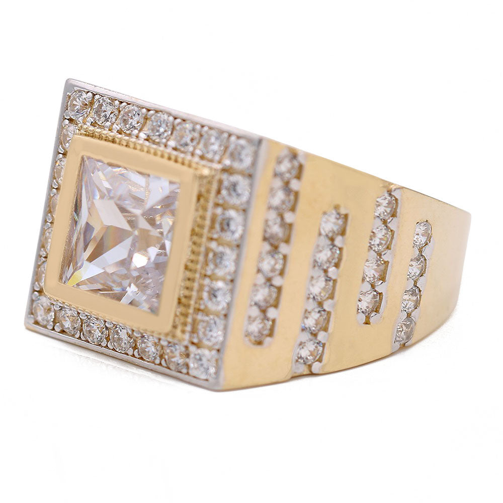 Fashion Ring with White Center Stone