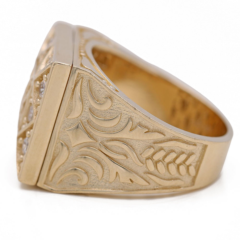 Fashion Ring with Cubic Zirconias