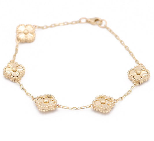 Diamond Cut Flower Black Color Stone Bracelet