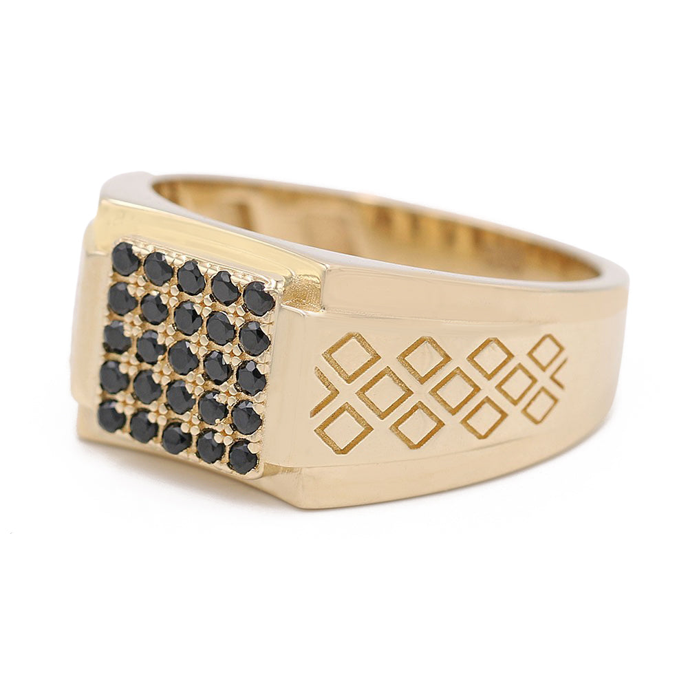 Fashion Ring with Black Stones