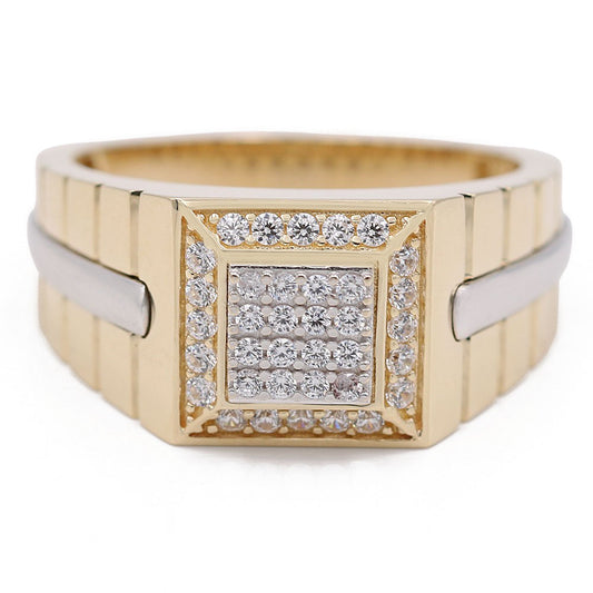 Fashion Ring with Cluster Cubic Zirconias